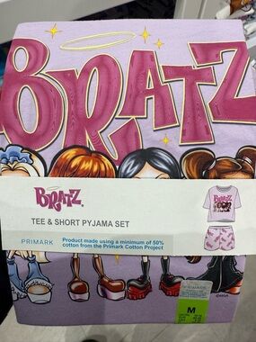 Primark Lilac and Pink Bratz Graphic Tee & Shorts Set